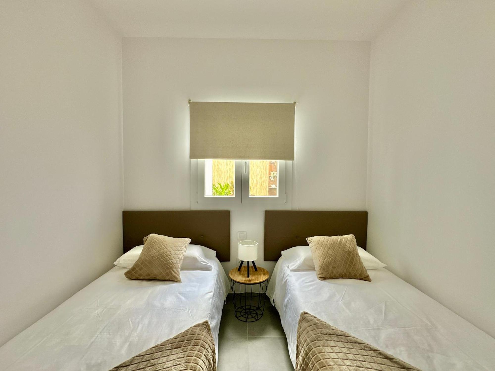 Pino - Solarium Terrace Apartamento Vecindario (Gran Canaria)