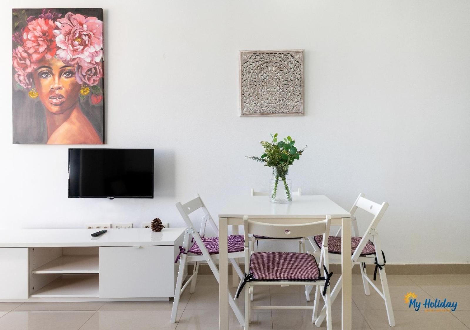 Lenas Modern Apartment *