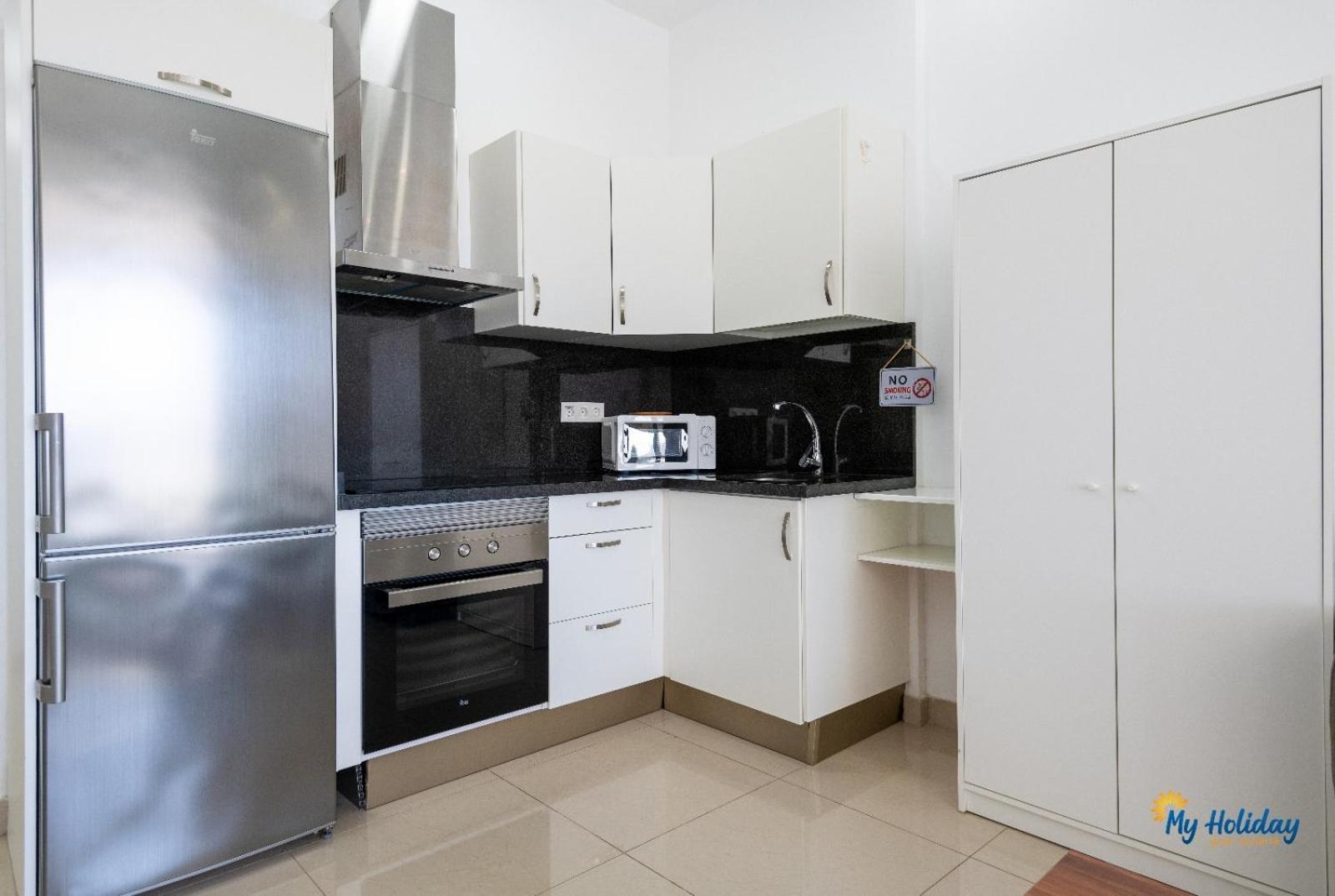 Lenas Modern Apartment *