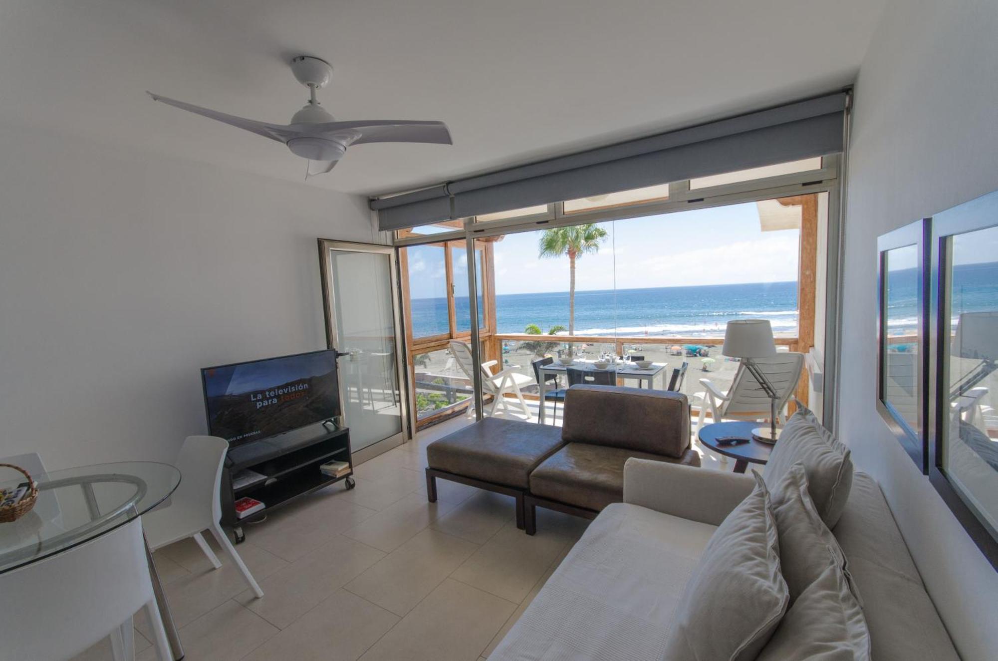 Meerblick An Der Strandpromenade San Agustín