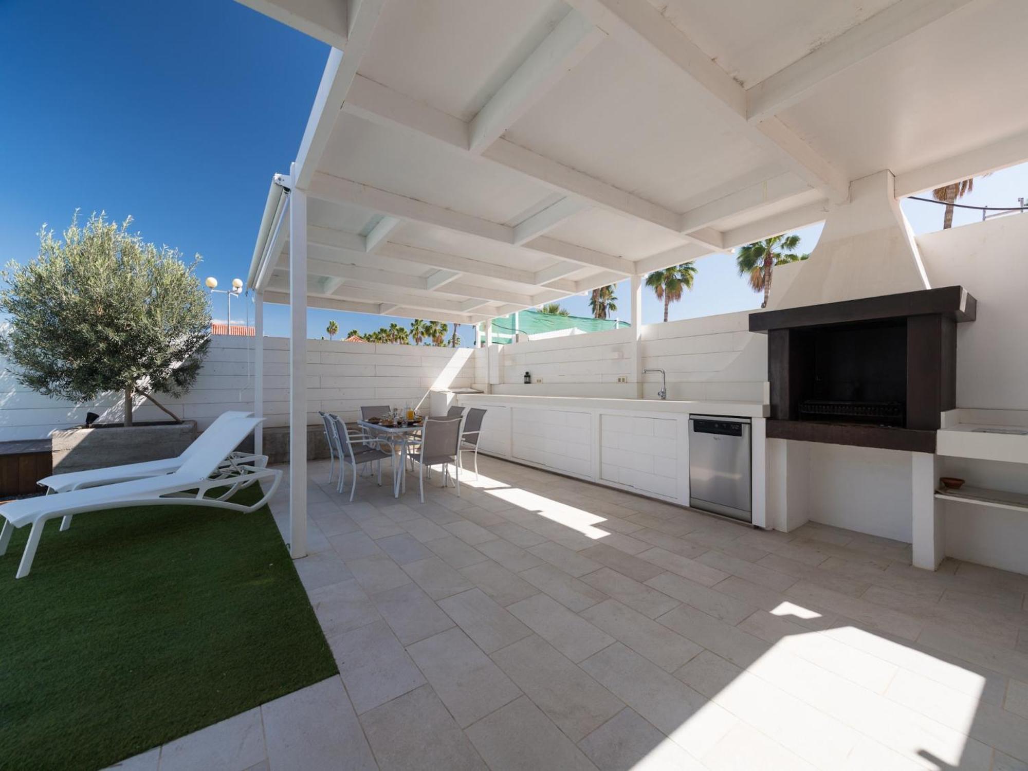 Chalet Modern In Maspalomas San Bartolomé