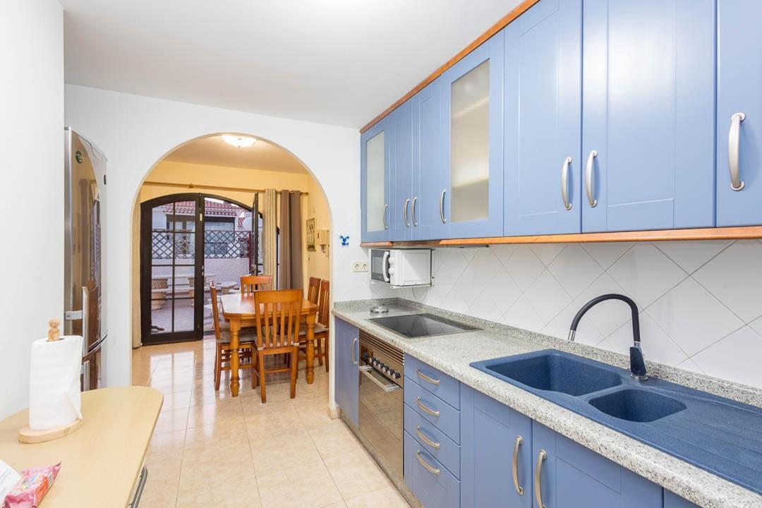 Apartment El Turman 101 Con Terraza Solarium Bbq