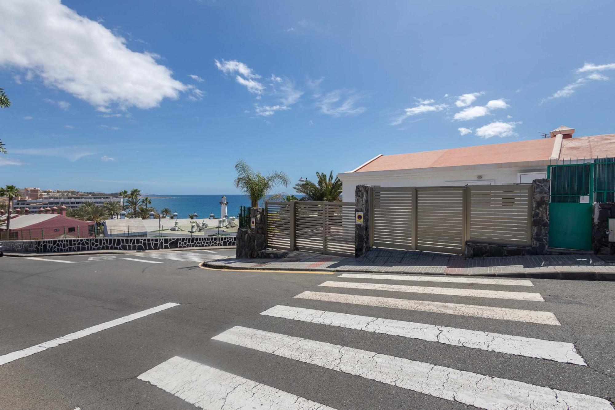 Appartamento Playa águila Terraza Piscina By Lightbooking *