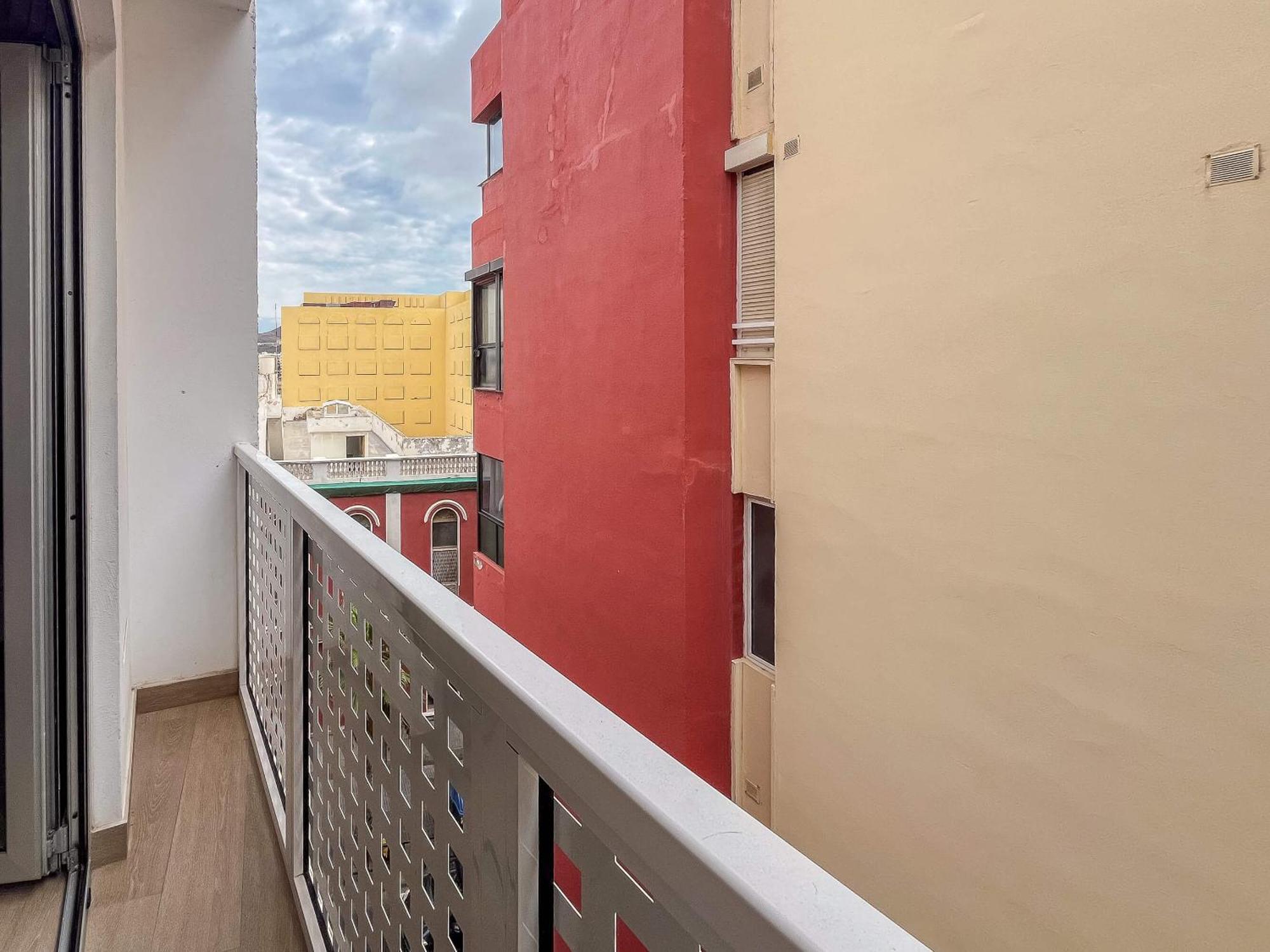 Estudio 21 Con Balcon Playa Canteras Apartment *