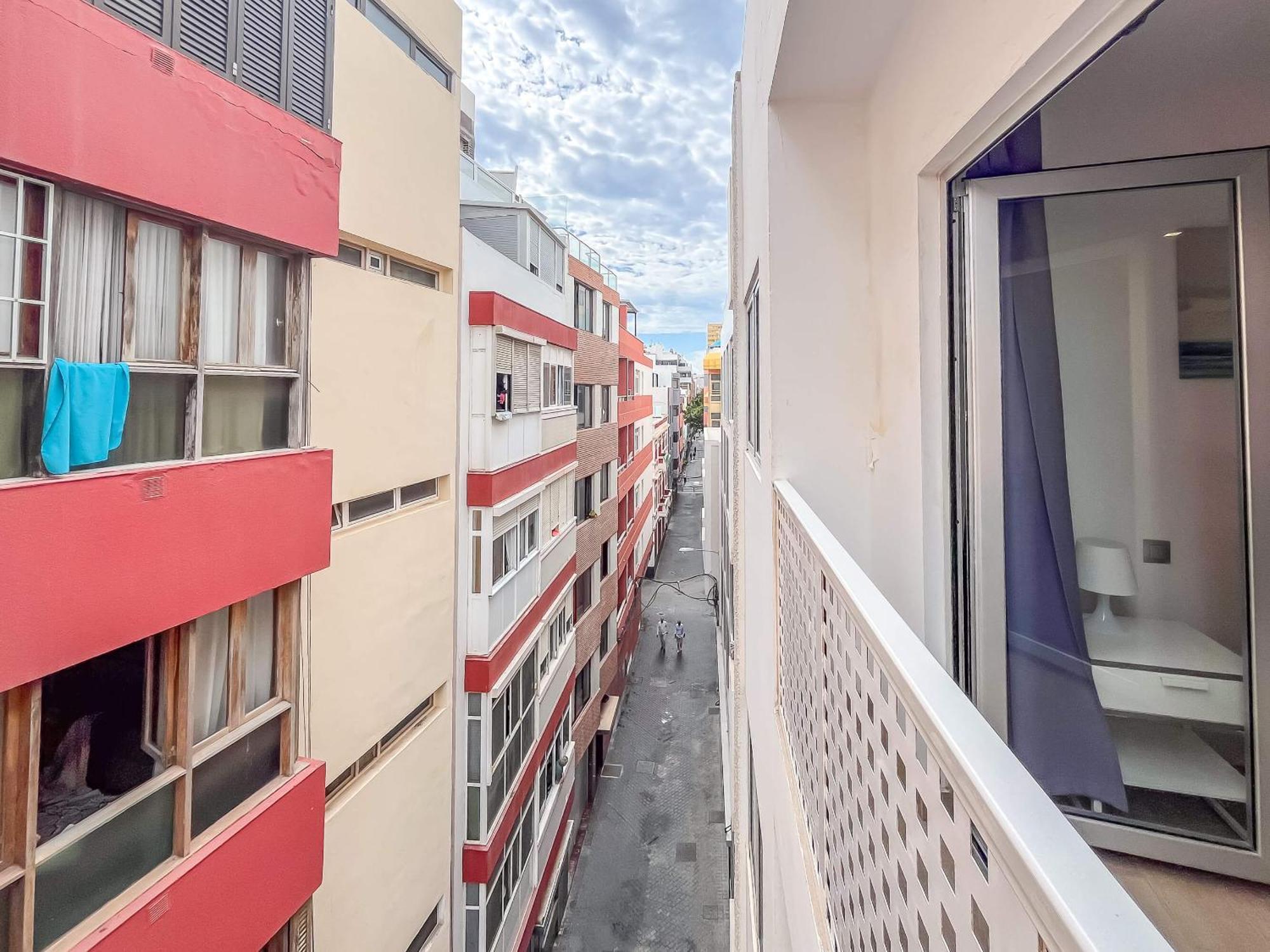 Estudio 21 Con Balcon Playa Canteras