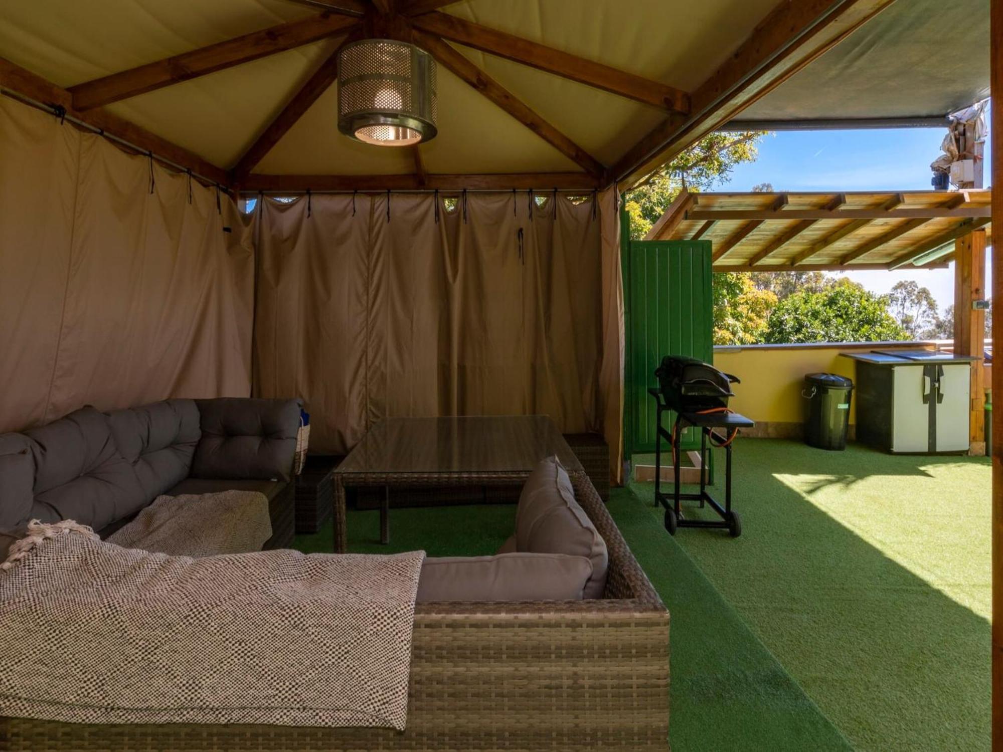 Сasa de vacaciones Serene With Stunning Views