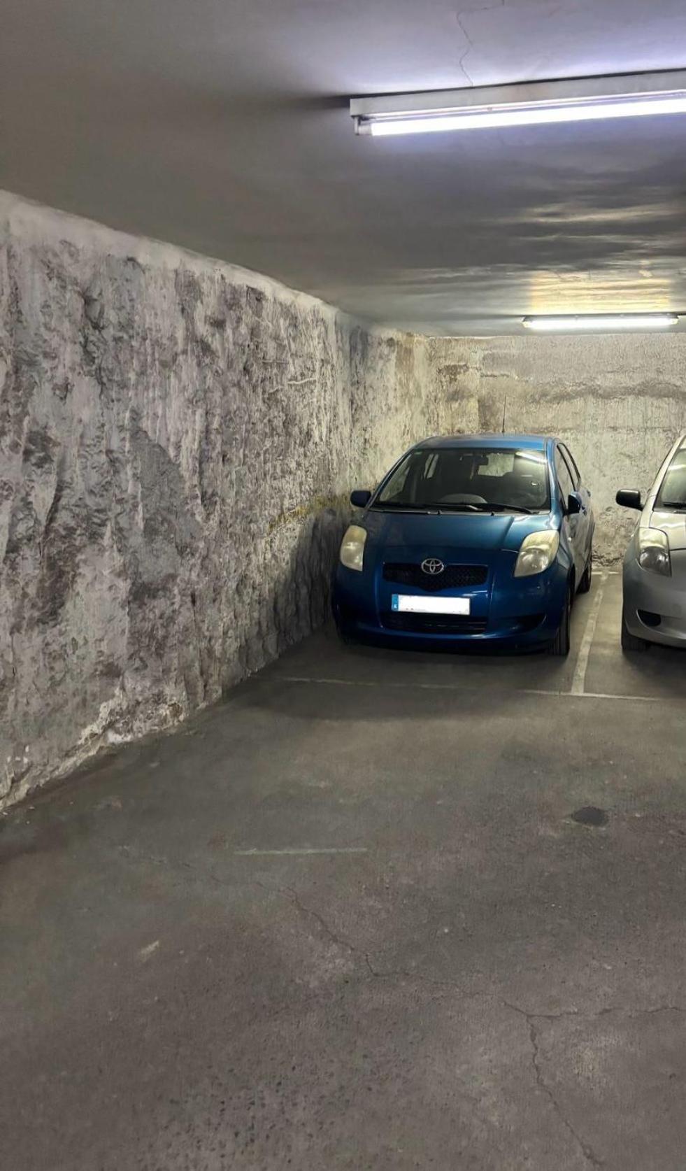 Apartamento Alvaro Con Parking Turismo Pequeno *