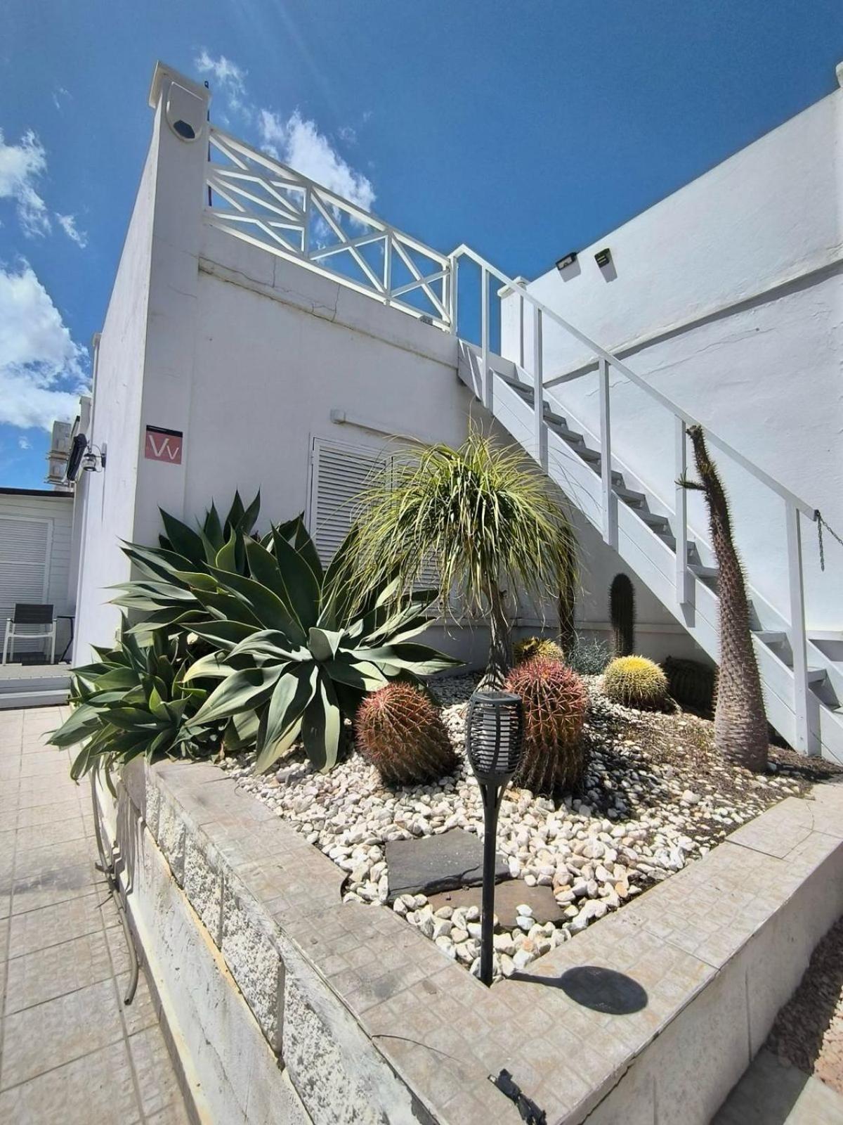 Sukka - Elegant - Community Pool Access Telde