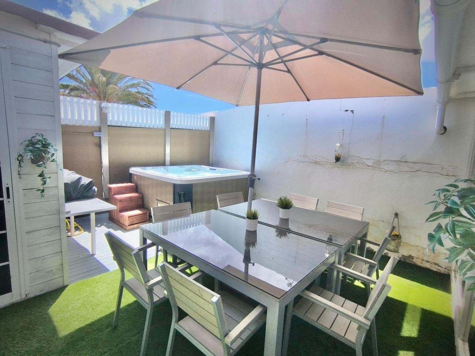 Sukka - Elegant - Community Pool Access * Telde