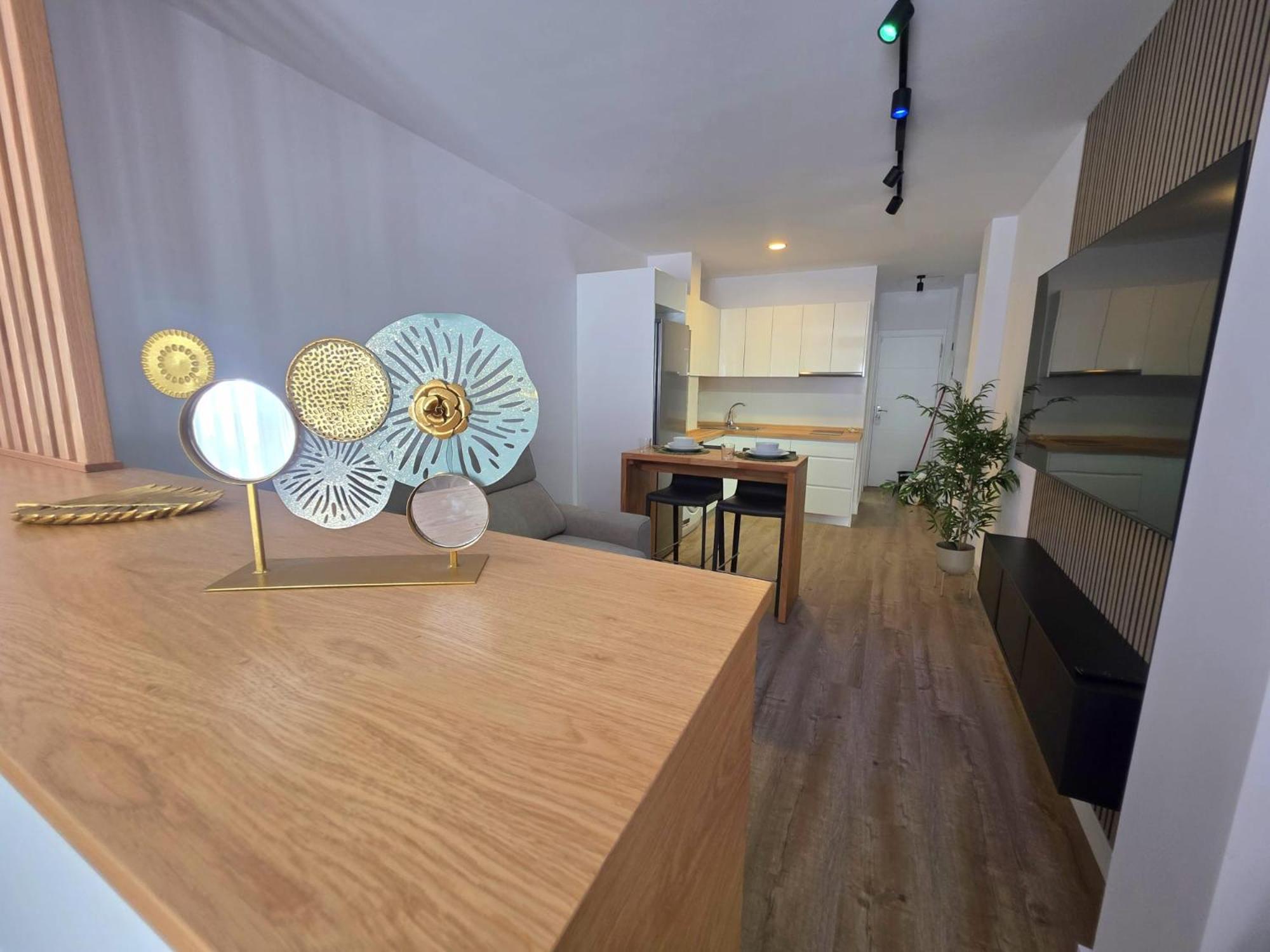 Apartamento 8i Canteras 1-21 *