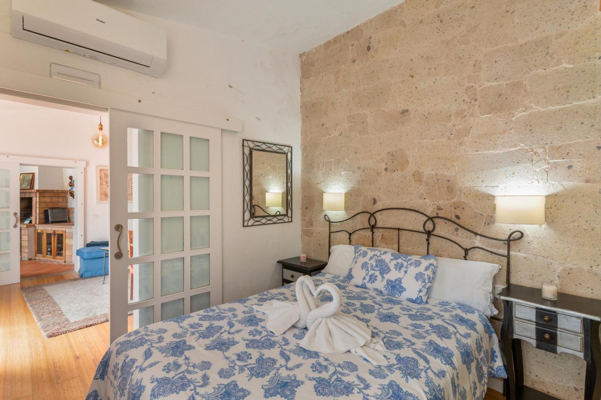 Estanco 14 Villa Vega de San Mateo