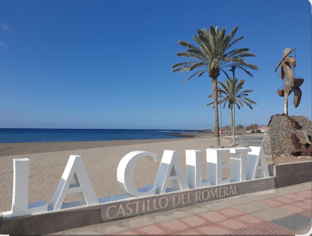 La Caleta Homes