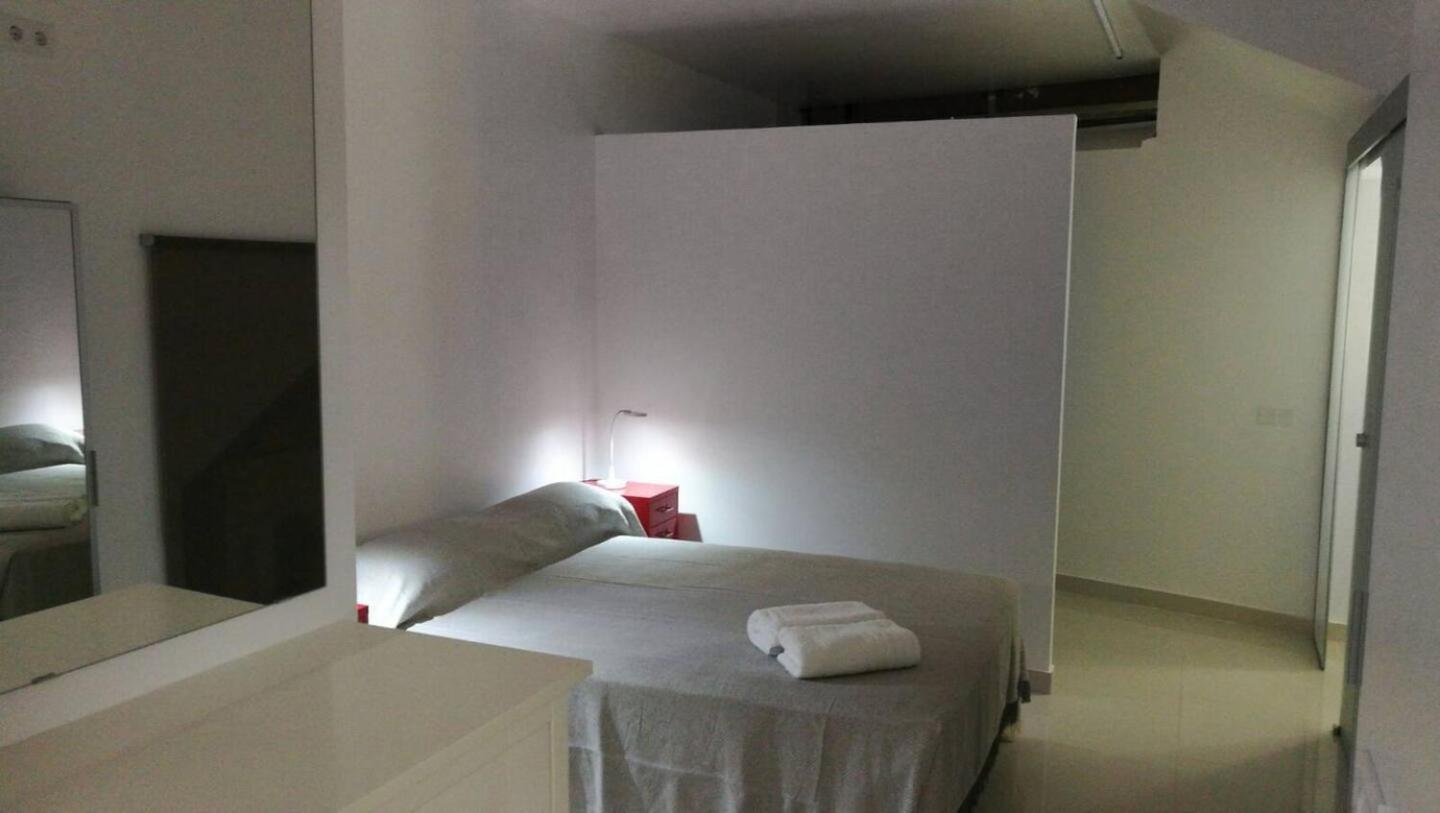 Super Sótano En Playa Canteras ! ! Apartamento Las Palmas de Gran Canaria