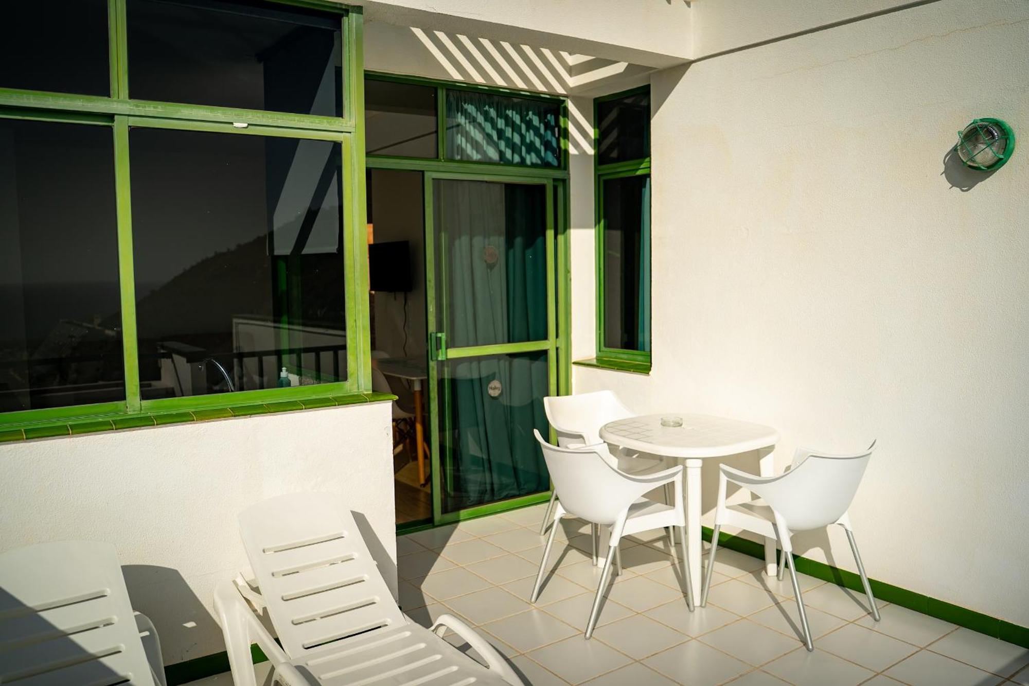 Halley * Puerto Rico (Gran Canaria)