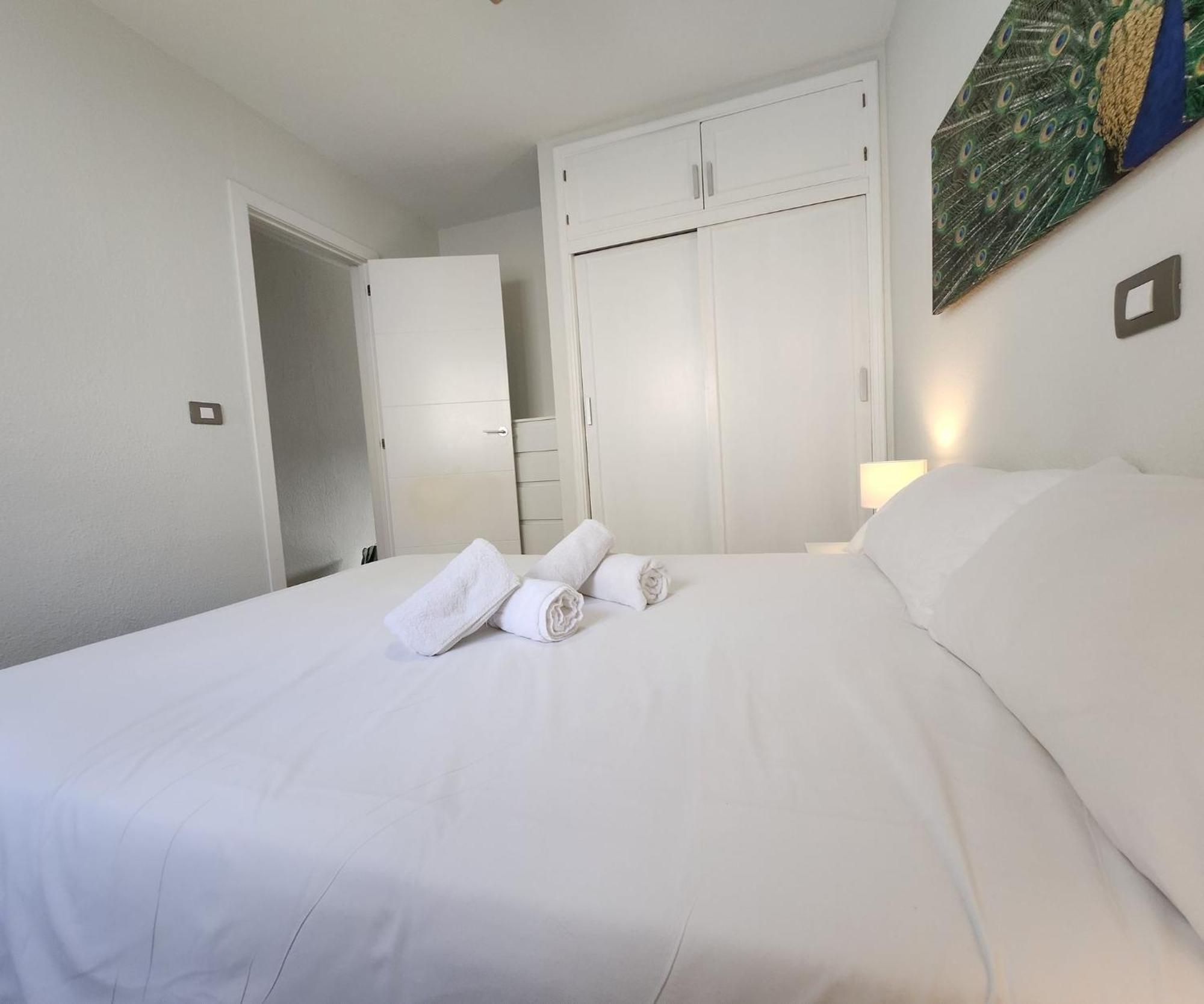 Apartment With Sea View Close To The