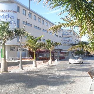 Avenida De Canarias 2* Vecindario (Gran Canaria)