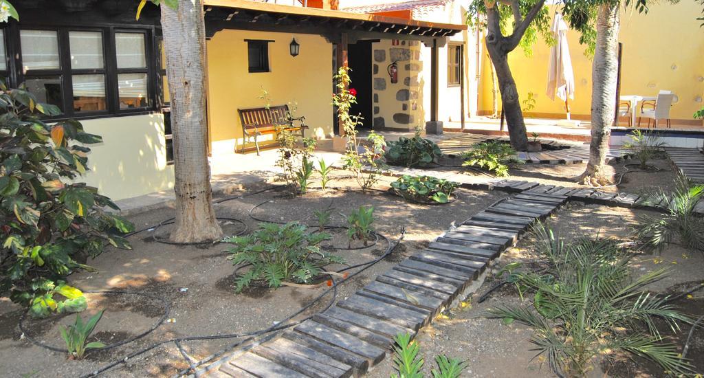 Casa Rural El Cura Country house *
