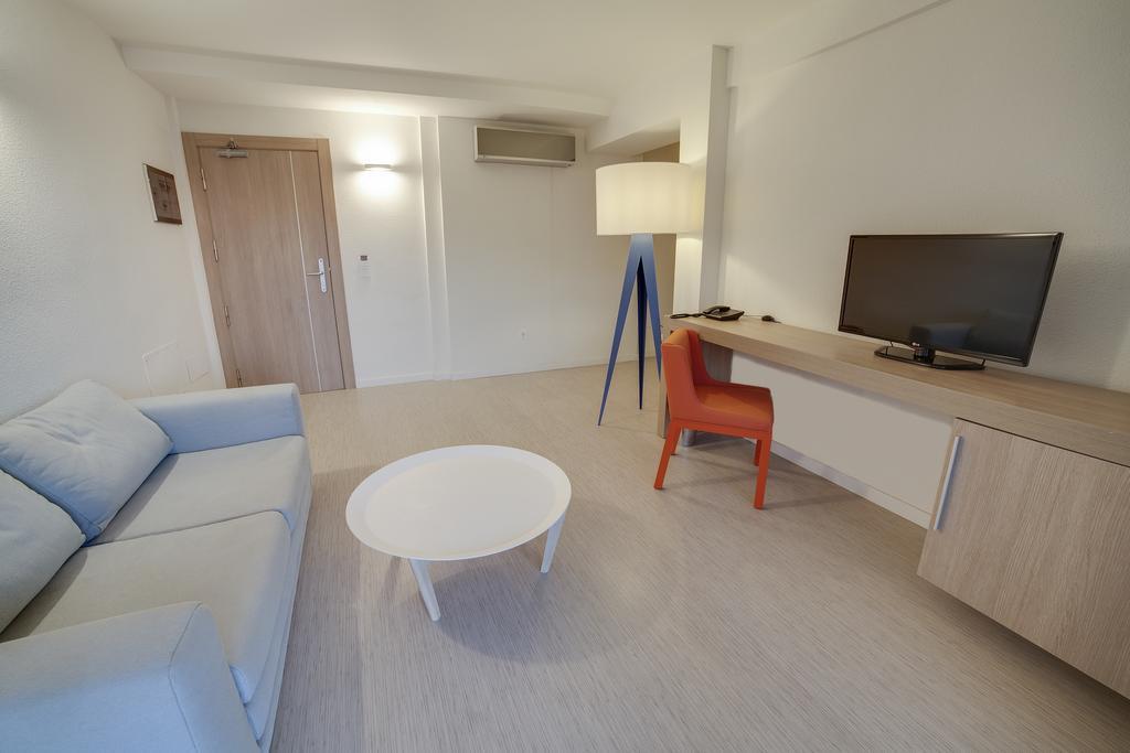 Apartahotel Riviera Vista 3*