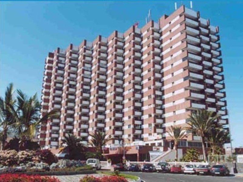 Roja Apartamento *