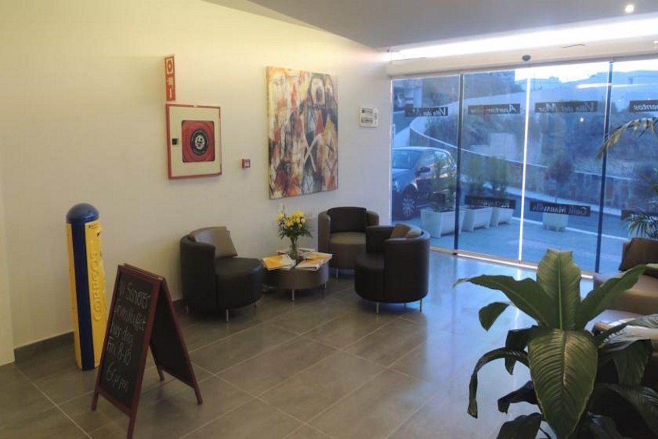 Del Mar Apartahotel