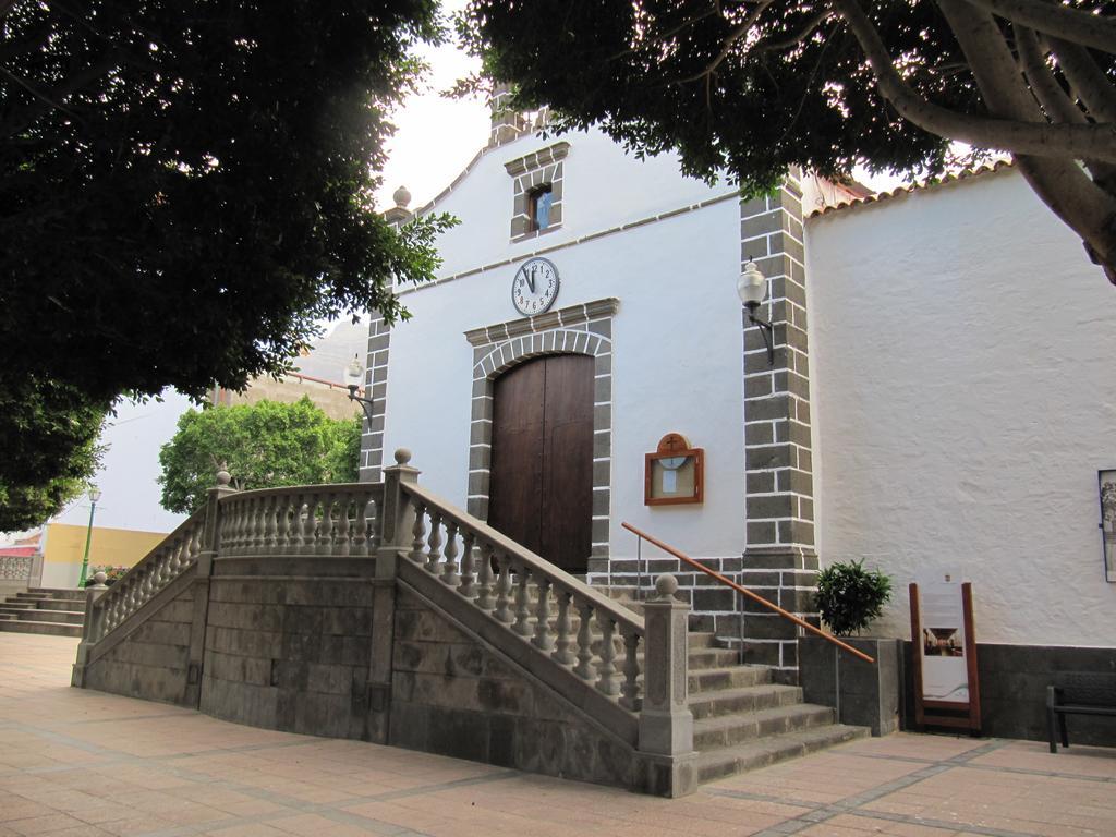 El Pueblo *
