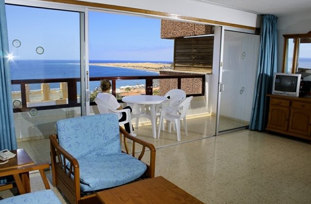 Roja Apartamento