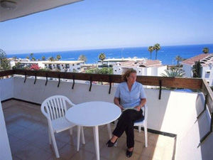 Arenas Aparthotel 4*