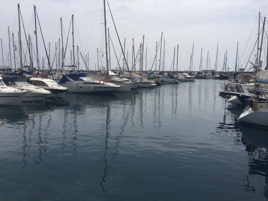 Muelle 41 Puerto De Mogan Apartment *