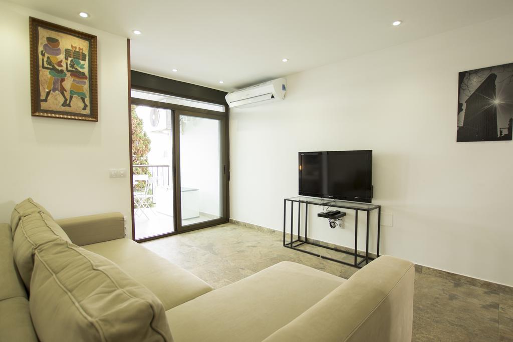 Guinea Flat - * Playa del Inglés