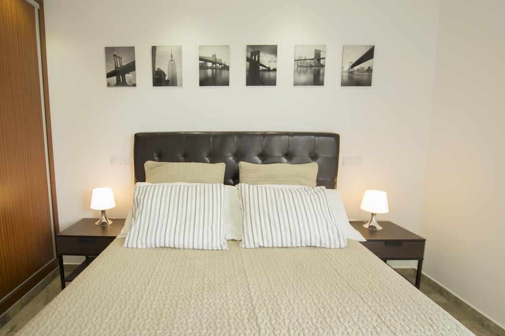 Guinea Flat - Playa del Inglés