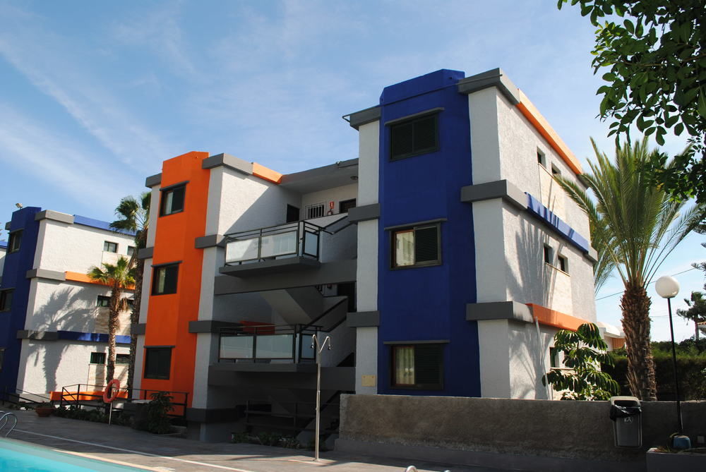 Africana Hotel