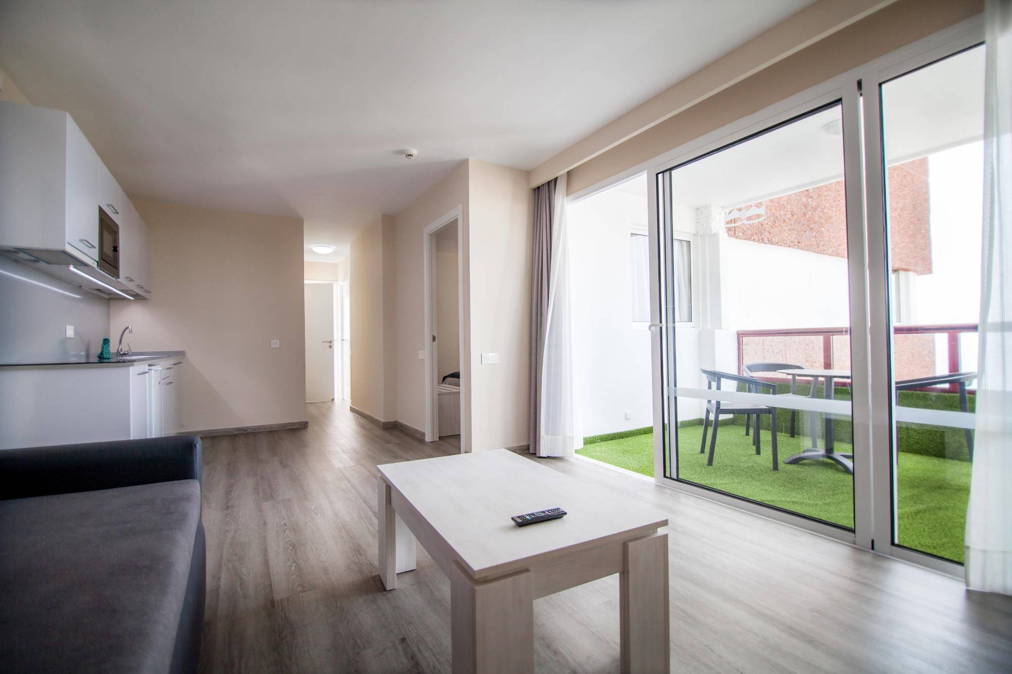 Roja Apartamento *
