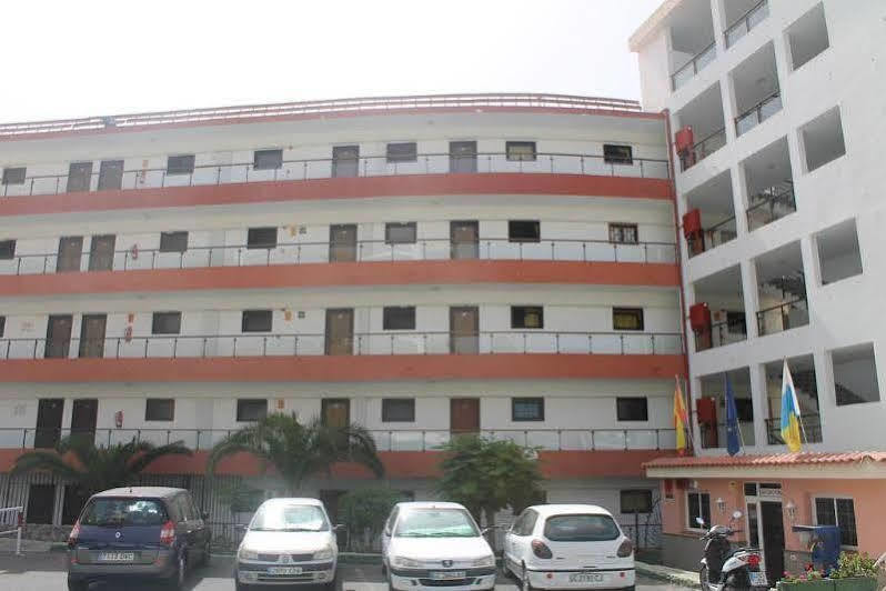Guinea Flat - *