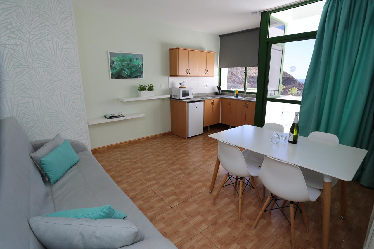 Halley Apartment