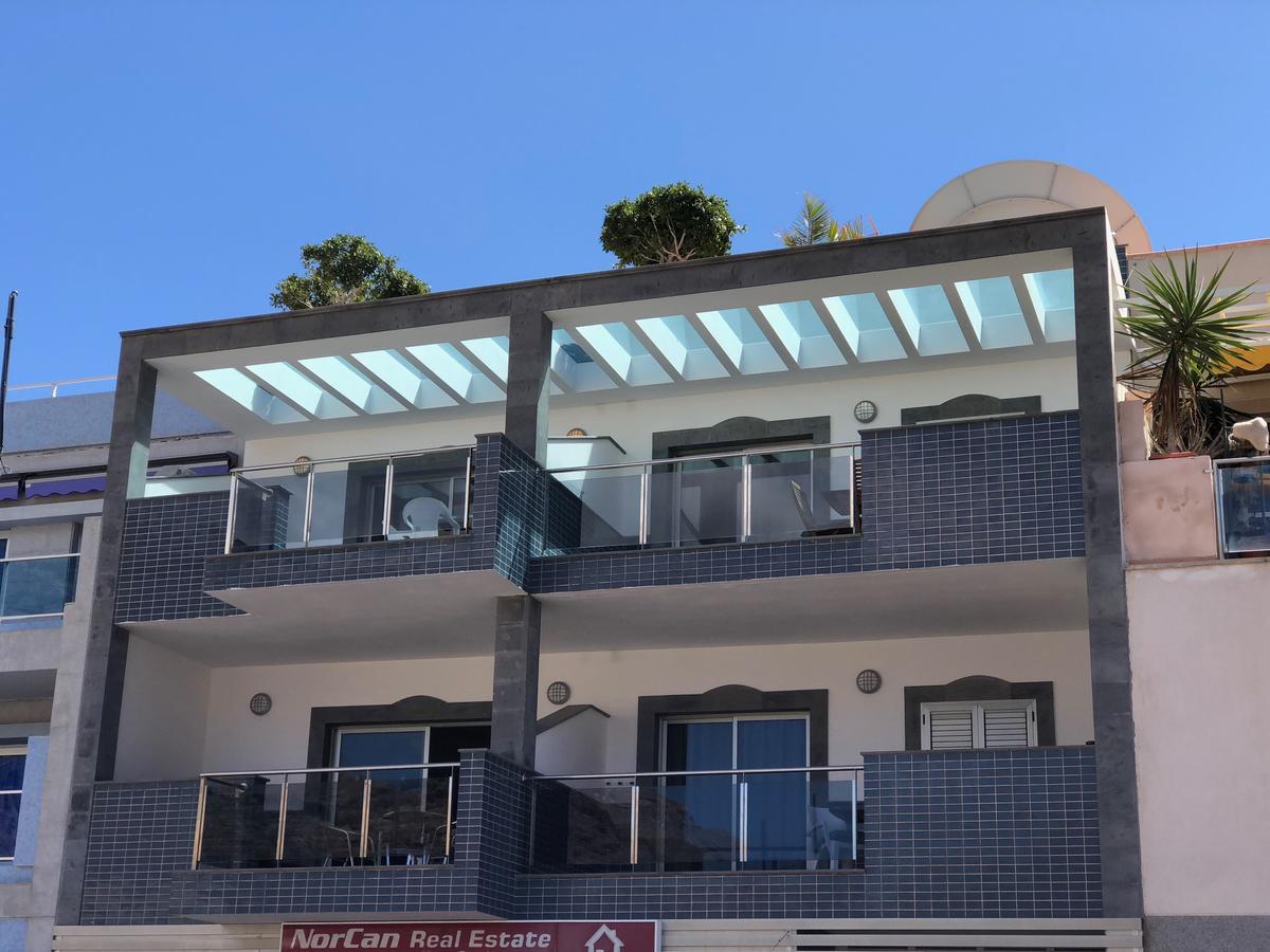 Billy's Beachfront With Pool Access Appartamento *