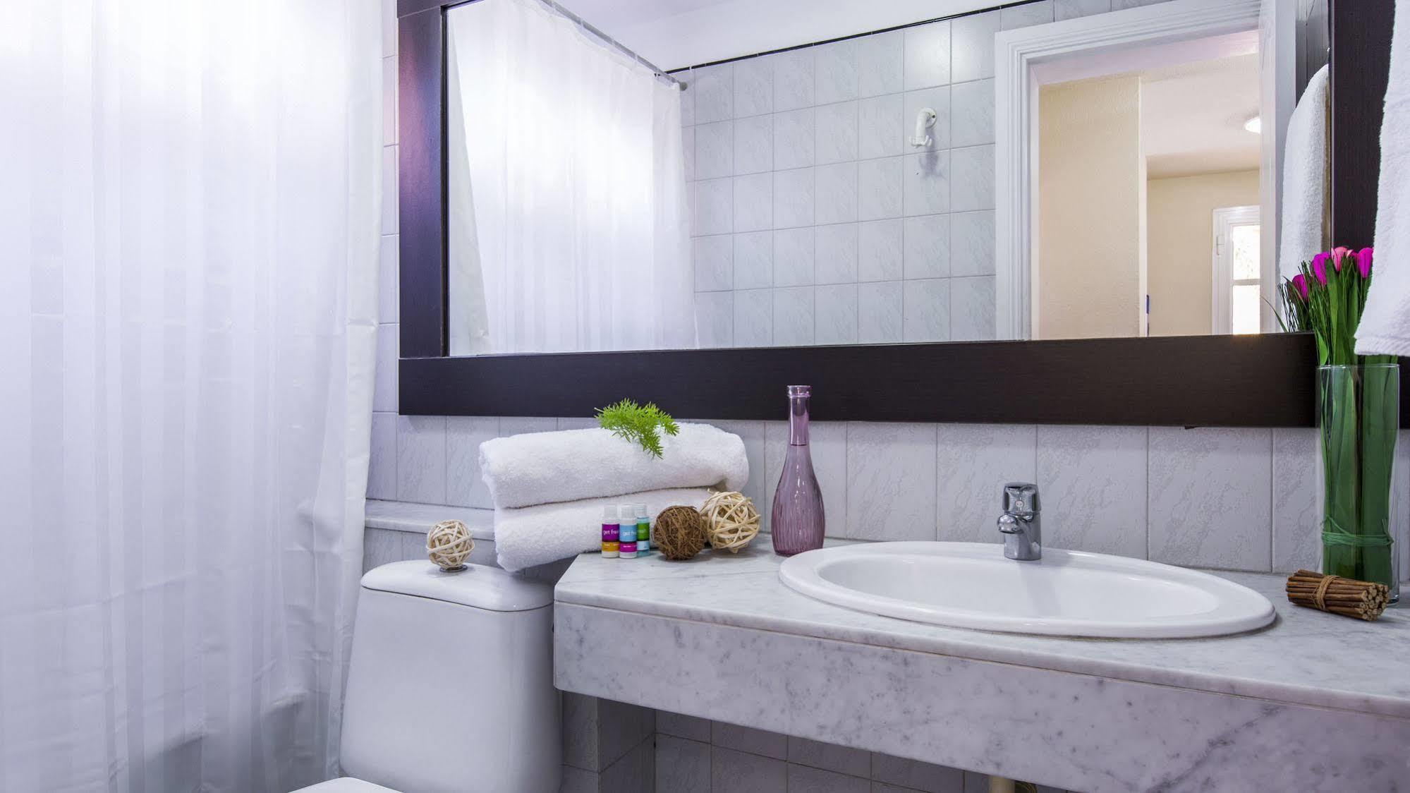 Tisalaya Park Aparthotel 3*