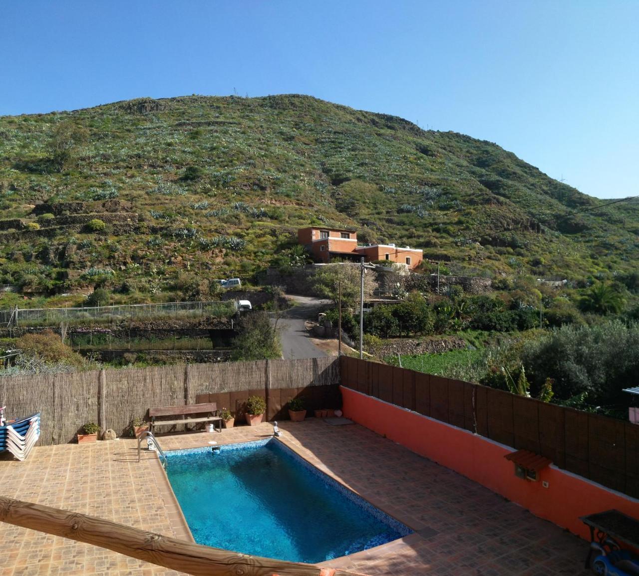 Chalet Ruta San Roque And Pool Holiday home *