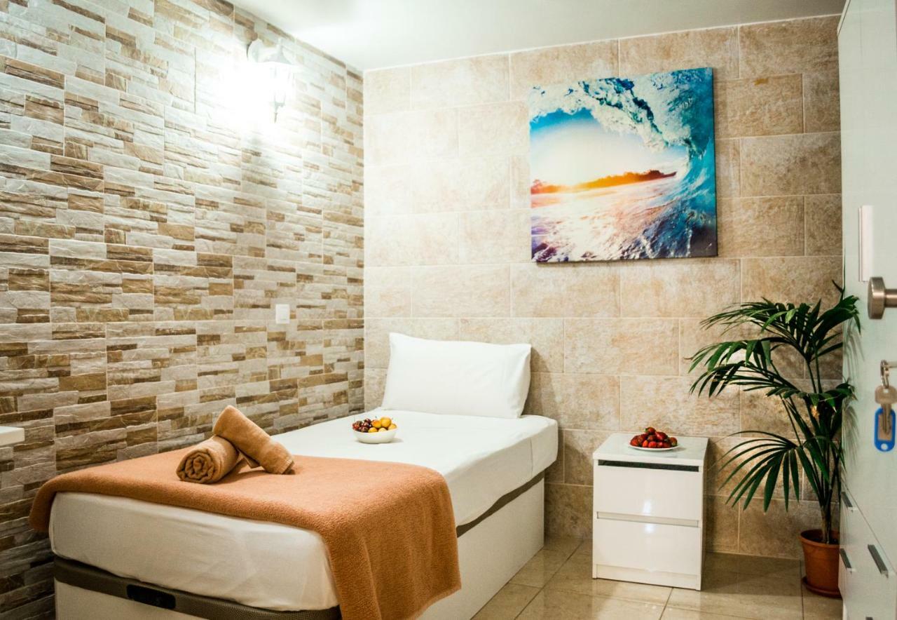 Poseidon - Hm Guest house 3*