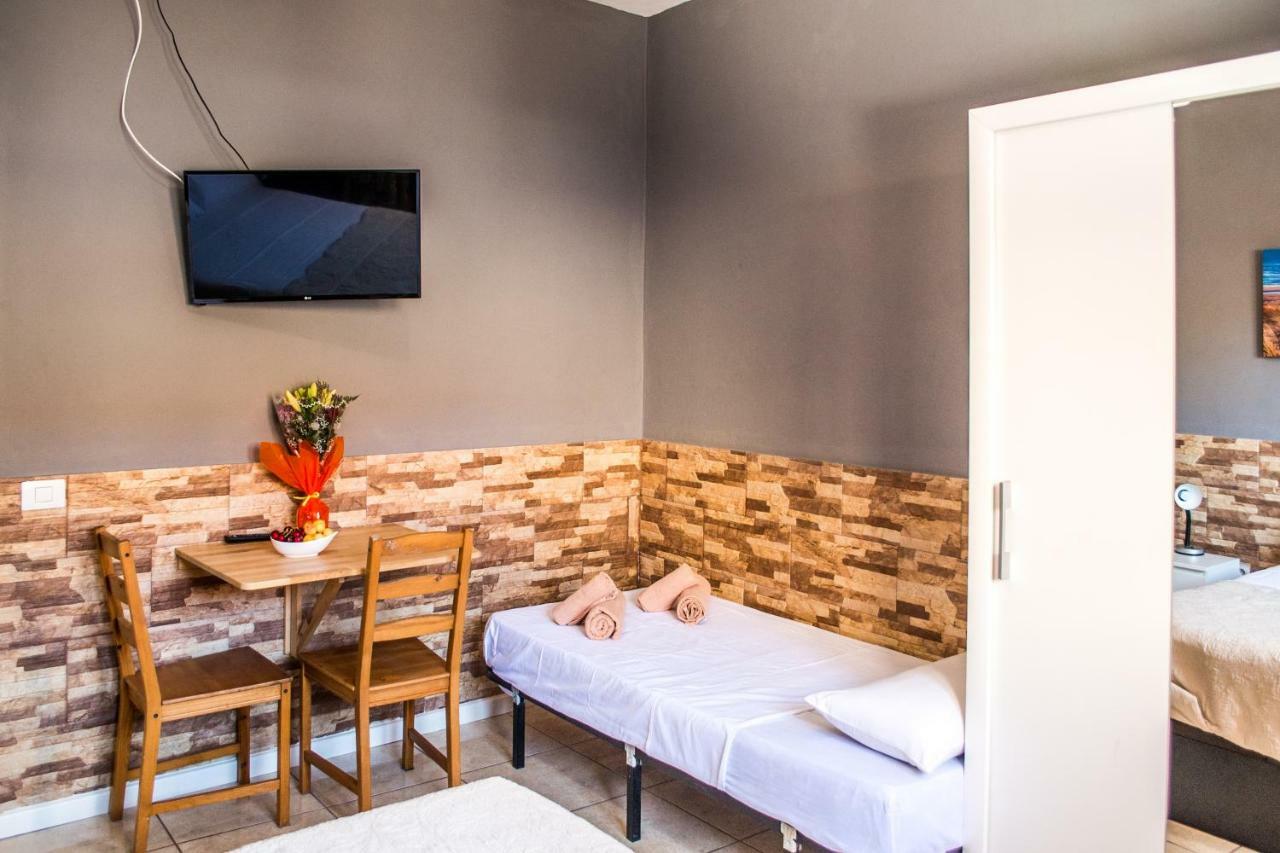 Poseidon - Hm Guest house 3*