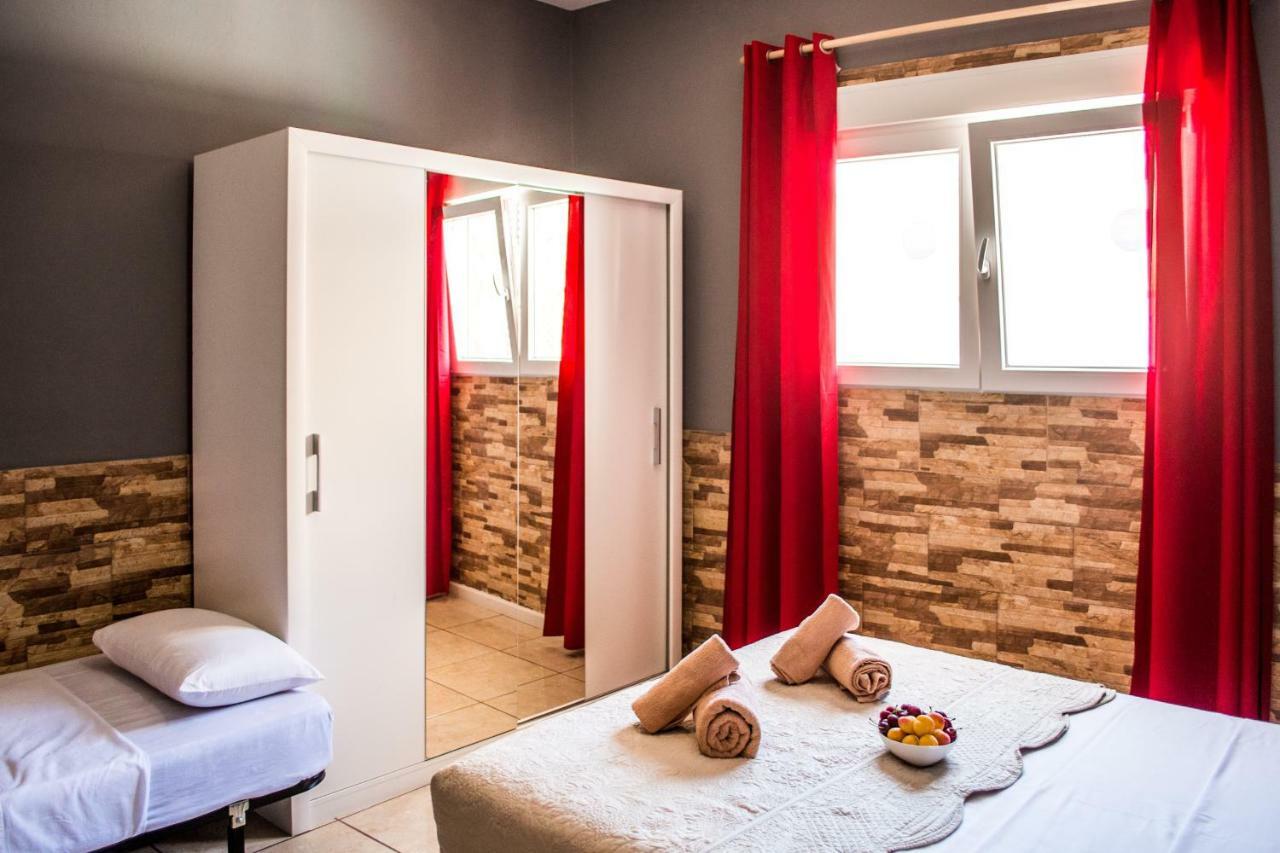 Guest house Poseidon - Hm 3*