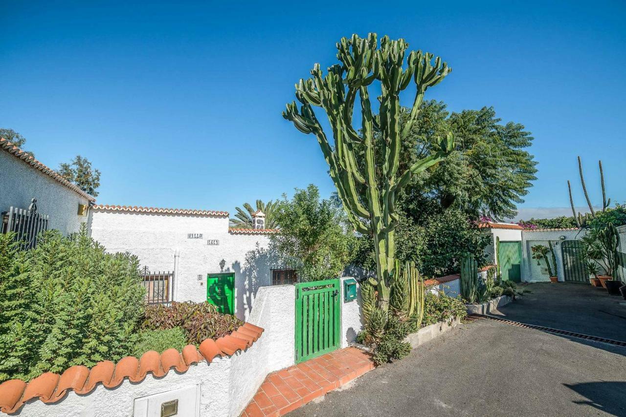 Сasa de vacaciones Frida Kahlo House Con Piscina Y Vistas Al Mar By Lightbooking