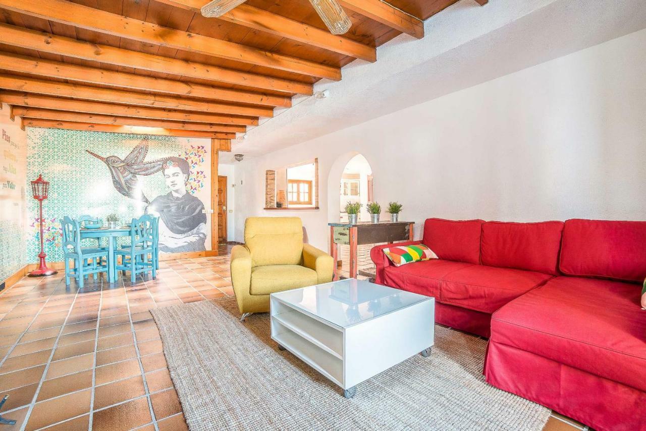 Сasa de vacaciones Frida Kahlo House Con Piscina Y Vistas Al Mar By Lightbooking