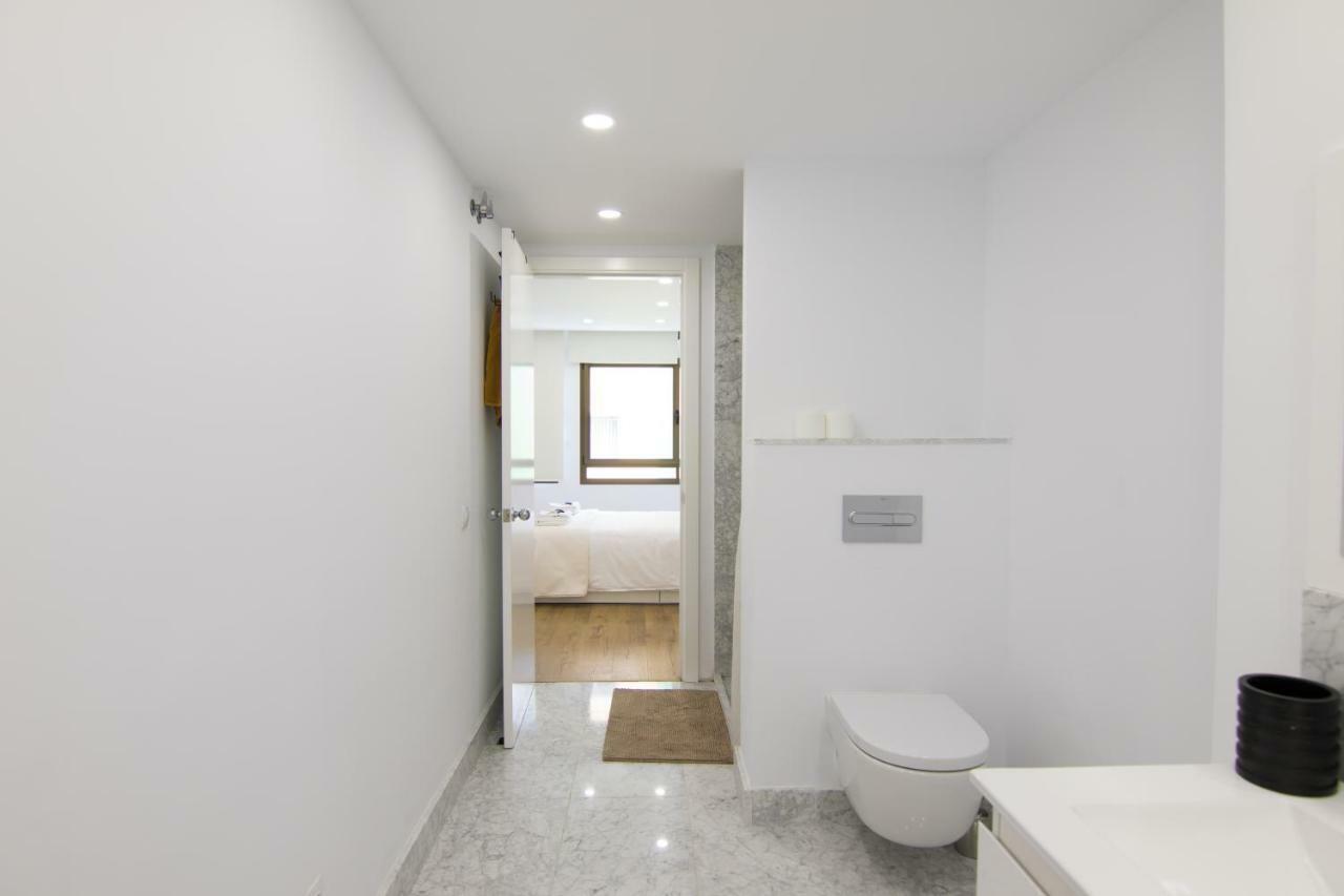 Appartamento Homeforguest Stylish And Modern Overlooking Las Canteras *