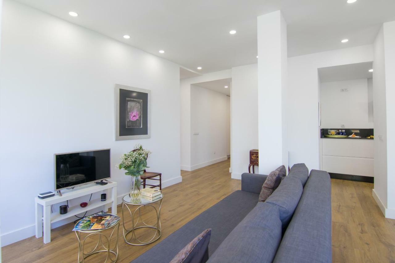 Homeforguest Stylish And Modern Overlooking Las Canteras * Las Palmas de Gran Canaria