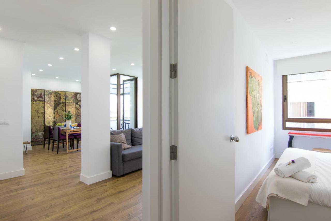 Homeforguest Stylish And Modern Overlooking Las Canteras *