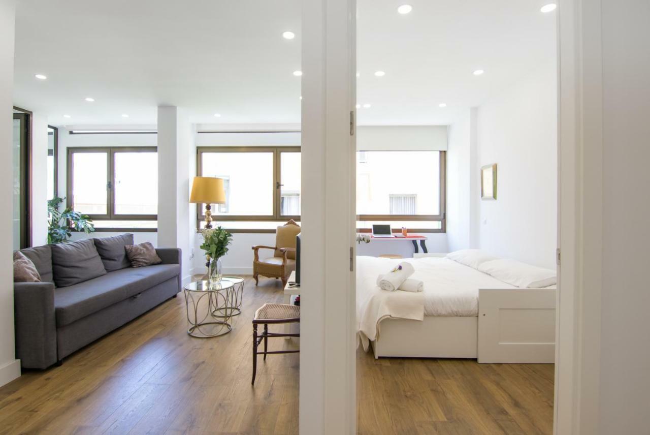 Homeforguest Stylish And Modern Overlooking Las Canteras Appartamento