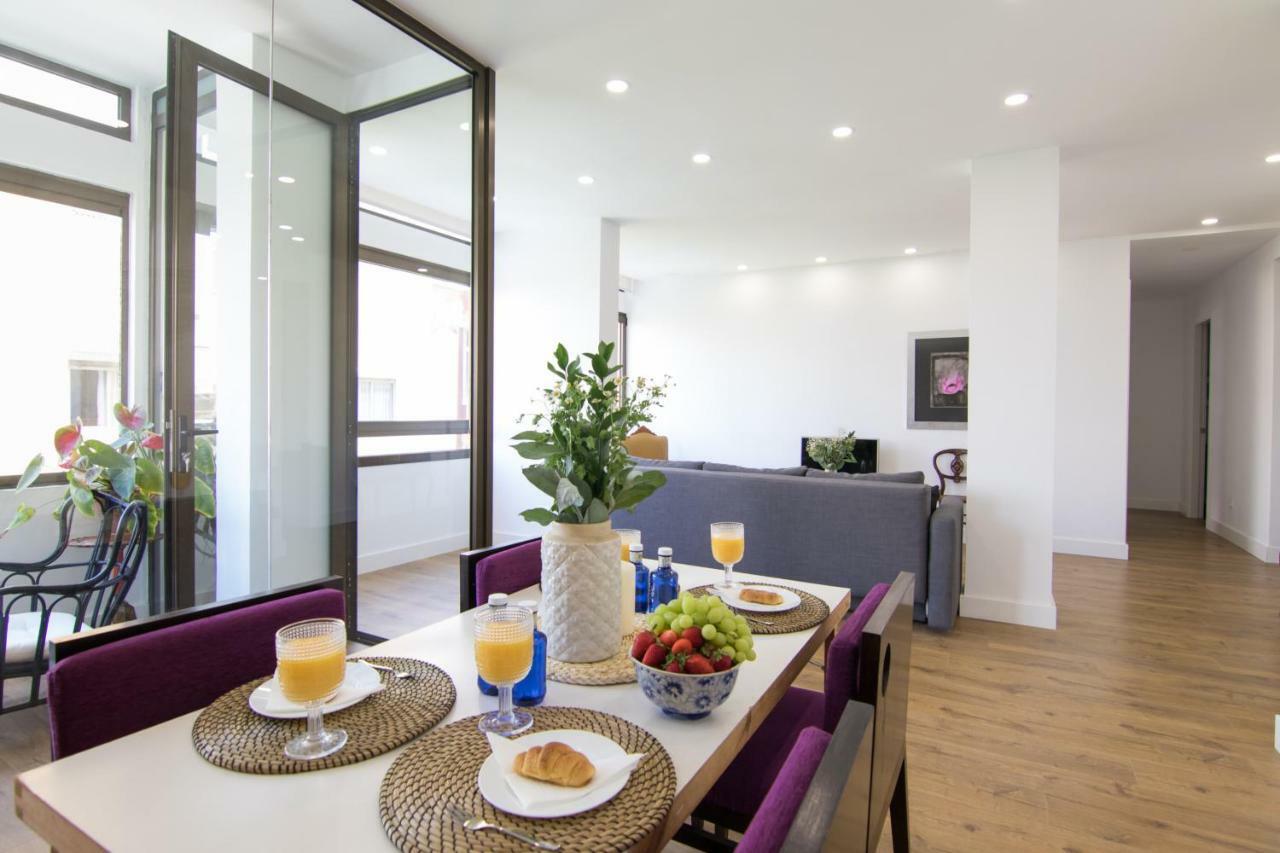 Homeforguest Stylish And Modern Overlooking Las Canteras Appartamento *