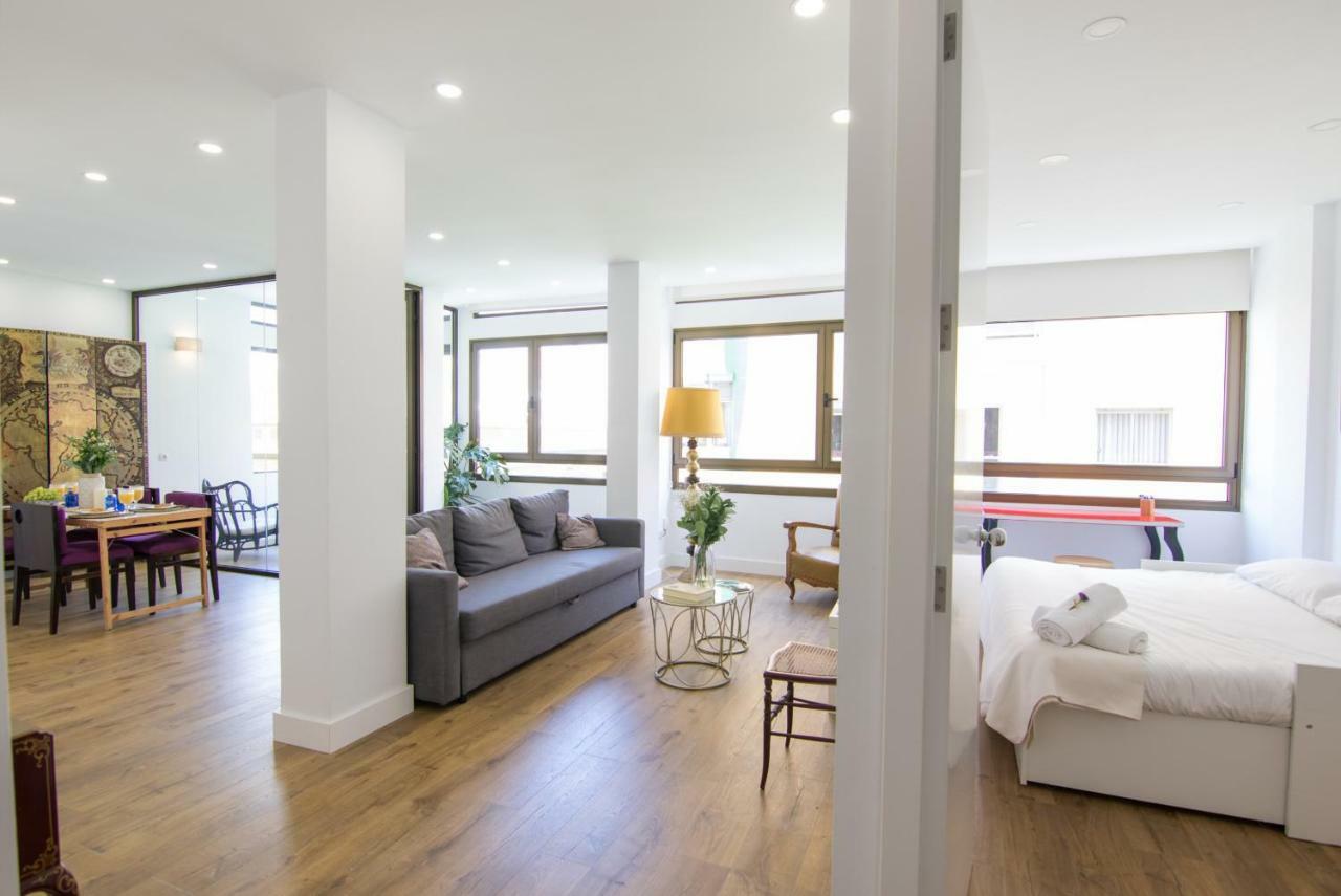 Homeforguest Stylish And Modern Overlooking Las Canteras Appartamento *