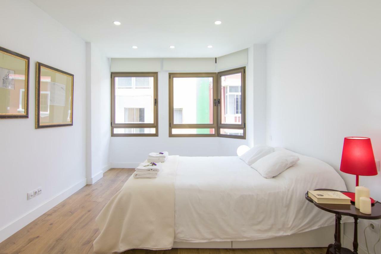 Homeforguest Stylish And Modern Overlooking Las Canteras Appartamento