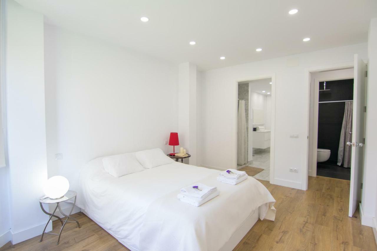 Homeforguest Stylish And Modern Overlooking Las Canteras * Las Palmas de Gran Canaria